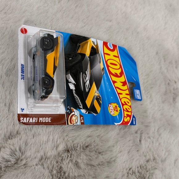 NIB Hot Wheels - Picture 3 of 7